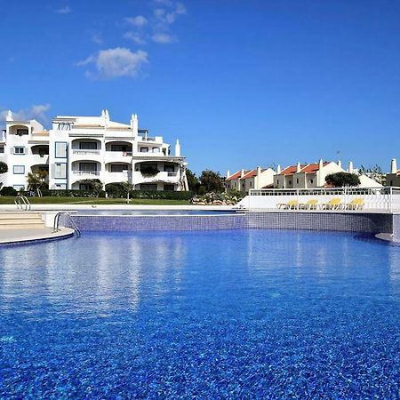Charming Apartment With Private Garden & Pool فيلامورا المظهر الخارجي الصورة
